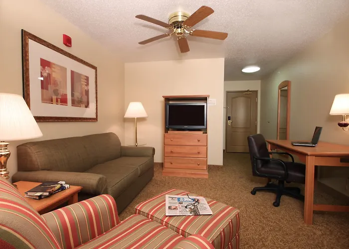 Country & By Radisson, Airport, Oh 3* Columbus