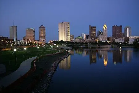 Hotel Country & By Radisson, Airport, Oh