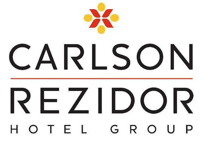 Country & By Radisson, Airport, Oh Hotel 3*